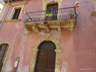 Piazza Duomo Mandanici